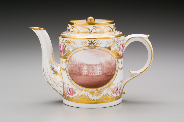 William Billingsley (British, 1758-1828) "Park Hall Teapot" ca. 1799-1808 porcelain. 6 x 8.75 x 4.5" Photo: David H. Ramsey. 2005.9.2