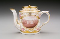 William Billingsley, “Park Hall Teapot” c. 1799-1808. Porcelain, 6 x 8.75 x 4.5 in. Kamm Collection 2005.9.2. Photo: David H. Ramsey.