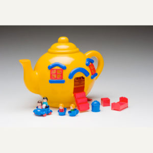 Bluebird Toys Ltd. (Swindon, England) Big Yellow Teapot House 1981 plastic