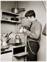 Dezo Hoffmann John Lennon Making Tea