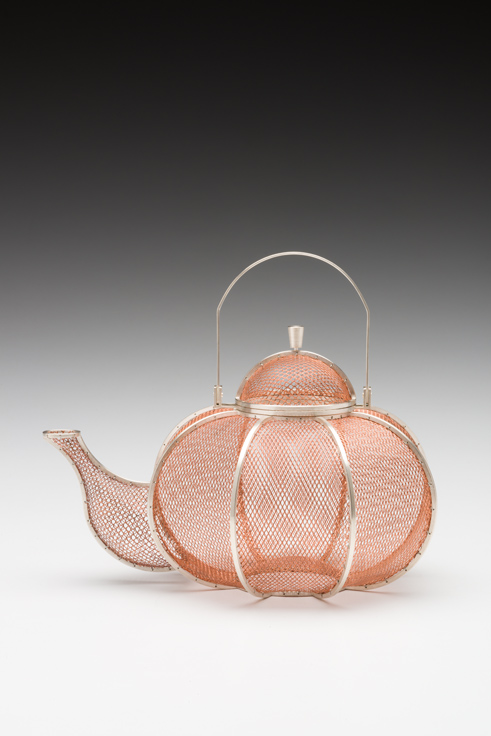 Seung-Yeoul Lee mesh teapot