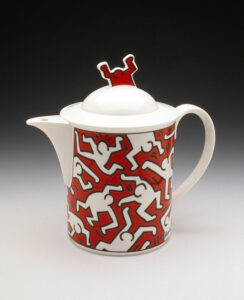 Keith Haring (American, 1958-1990) / Villeroy & Boch (Germany), “A Piece of Art” 1991. Ceramic, 8.13 x 8.75 x 5.25 in. Kamm Collection 1999.94. Photo: Tony Cunha