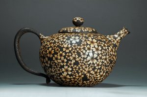 Michael Gibson, Teapot