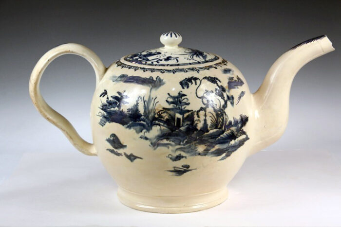 England, trade teapot