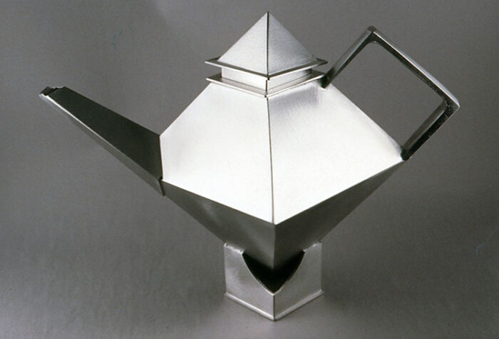 Fred Fenster, Tetrahedron Teapot