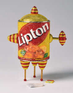 Linda Dolack, Lipton Teapot