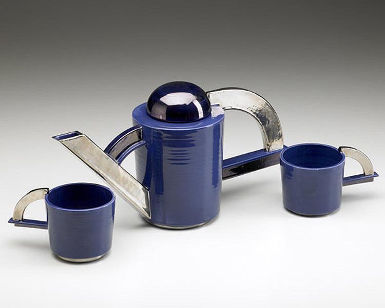 Blue Tea Set, 1973. Kamm Teapot Foundation