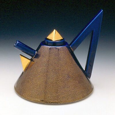 Matteo Thun, Nefertit Teapot 1981.