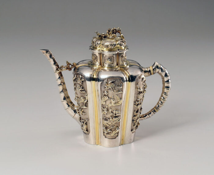 Chinese Export Silver-gilt Teapot, 17th Century.