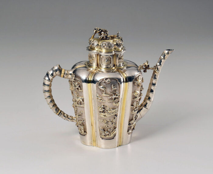 Chinese Export Teapot - Image 2